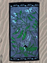 Load image into Gallery viewer, Pea Pod Travels
