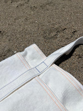 Load image into Gallery viewer, Towel Tote