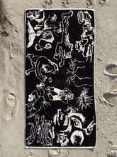 Load image into Gallery viewer, Alien Vs. Predator