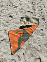 Load image into Gallery viewer, Body Heat