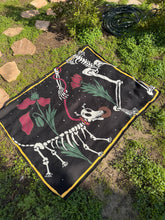 Load image into Gallery viewer, Skeleton Walkin the Dog
